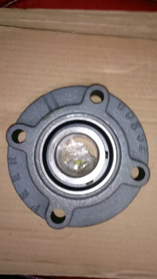 1 & 1/2 Pilot 4 Bolt Bering